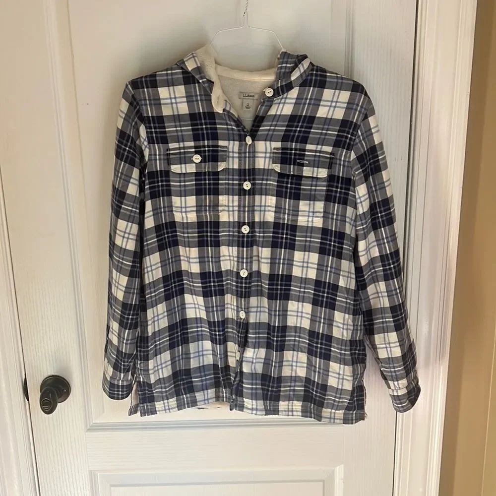 Vintage L.L.Bean Flannel Hoodie Jacket Shacket button Down